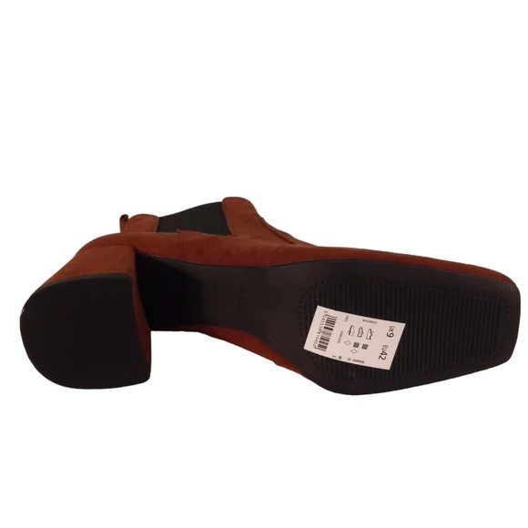 NWT | New Look Women's Square Toe Block Heel Faux Suede Ankle Boots | UK 9/US 11 - Picture 5 of 10